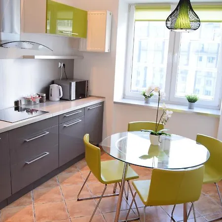Apartamento Be My Guest - Krucza Elegant - Rondo De Gaulle'a Center Of Metro Wi-fi Breakfast Varsovia