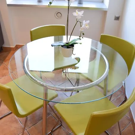 Be My Guest - Krucza Elegant - Rondo De Gaulle'a Center Of Metro Wi-fi Breakfast * Varsovia