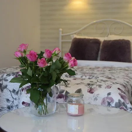 Be My Guest - Krucza Elegant - Rondo De Gaulle'a Center Of Metro Wi-fi Breakfast Apartamento Varsovia