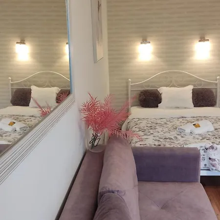 Be My Guest - Krucza Elegant - Rondo De Gaulle'a Center Of Metro Wi-fi * ワルシャワ
