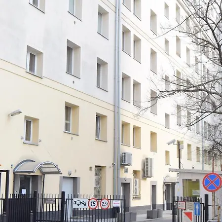 Be My Guest - Krucza Elegant - Rondo De Gaulle'a Center Of Metro Wi-fi *