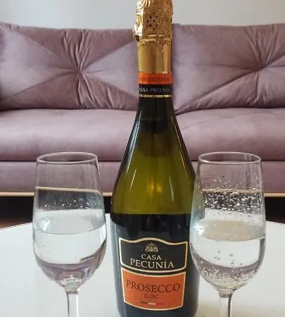 Be My Guest - Krucza Elegant - Rondo De Gaulle'a Center Of Metro Wi-fi * Varsovia