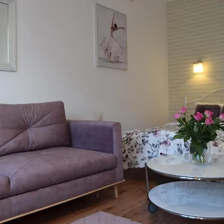 Be My Guest - Krucza Elegant - Rondo De Gaulle'a Center Of Metro Wi-fi Varsovia