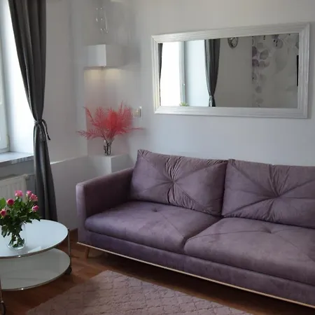Apartment Be My Guest - Krucza Elegant - Rondo De Gaulle'a Center Of Metro Wi-fi