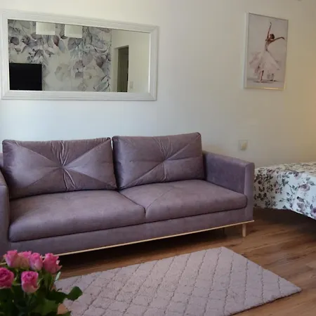 Be My Guest - Krucza Elegant - Rondo De Gaulle'a Center Of Metro Wi-fi *