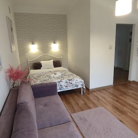 아파트 Be My Guest - Krucza Elegant - Rondo De Gaulle'a Center Of Metro Wi-fi 바르샤바